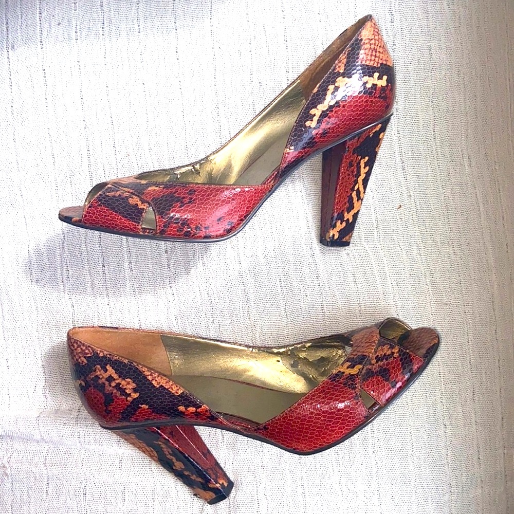Lovely heeled open toe shoes